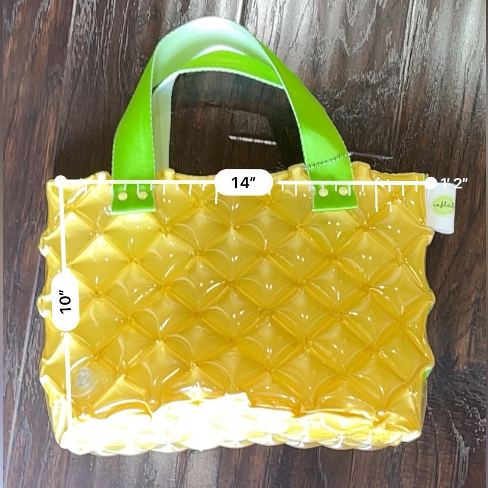 Inflatable Hand Carry Bag - Picture 2 of 5